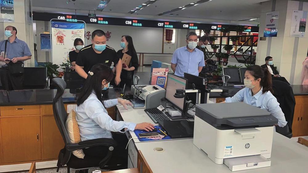 岳阳:灵活就业人员参保不再受户籍限制 可以就近参保 - 市州精选 - 湖南在线 - 华声在线